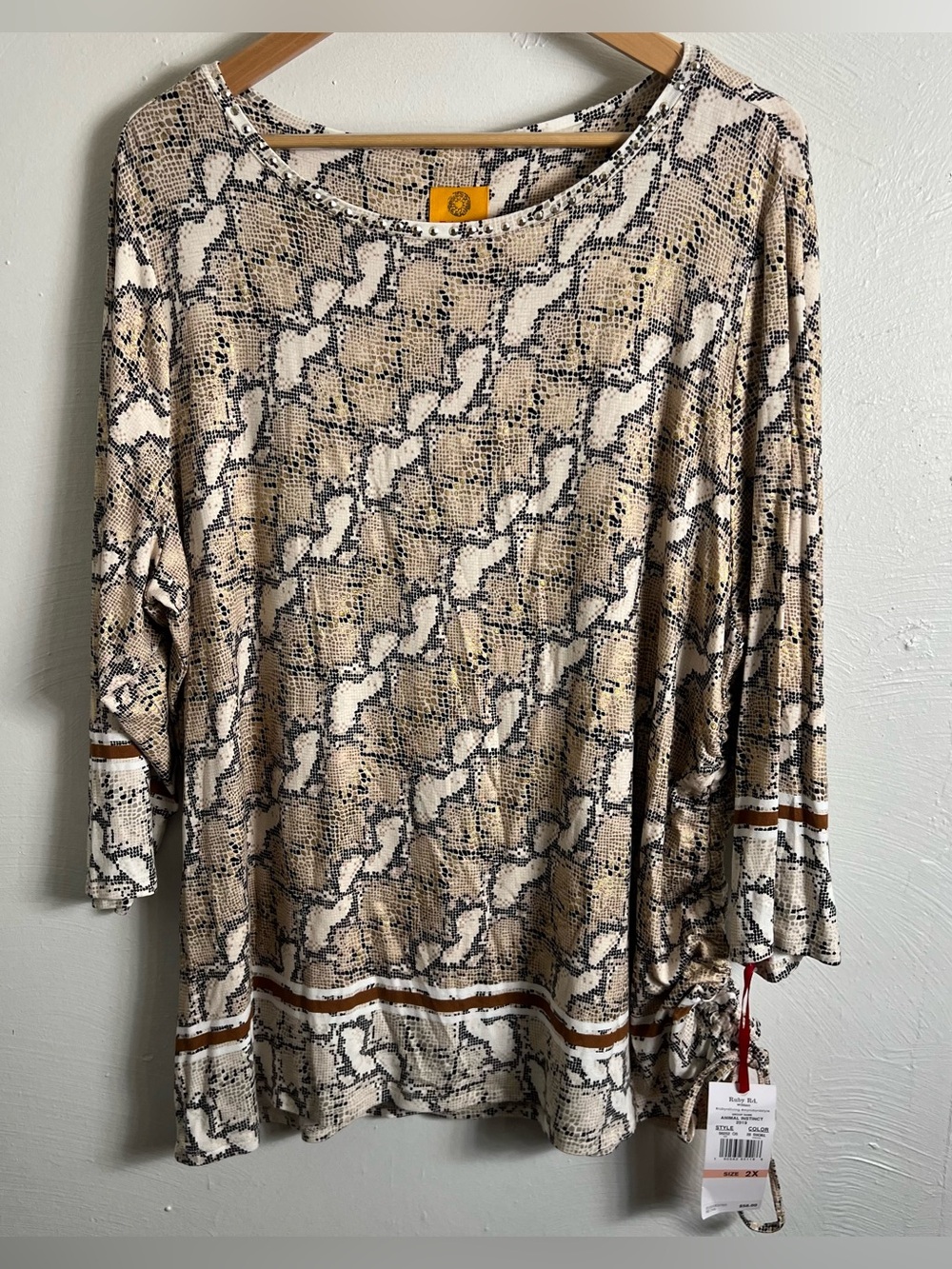 Ruby Rd long sleeve tan snake skin print tunic shirt ruching 2X